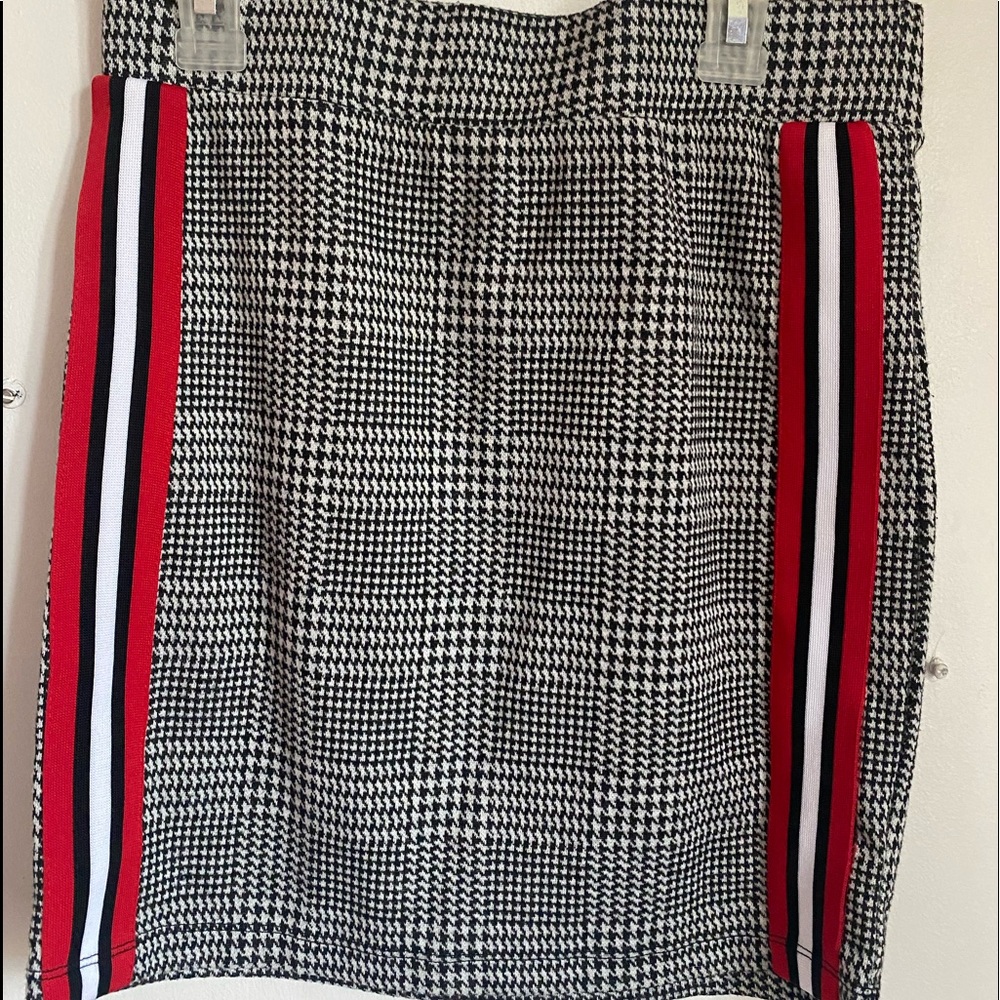plaid pencil skirt